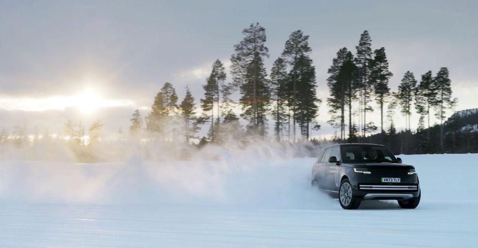 image of "2025 Land Rover Range Rover EV"