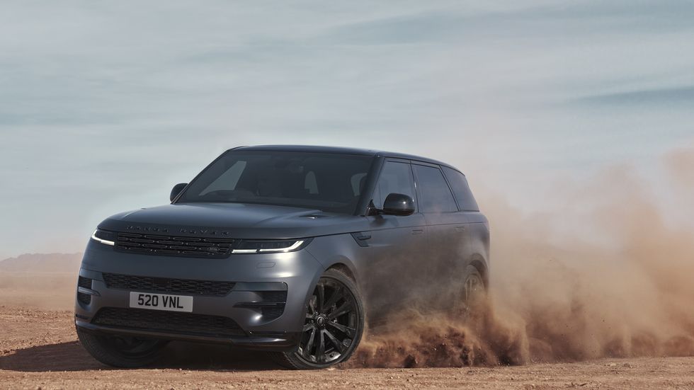 image of "2025 Land Rover Range Rover Sport"