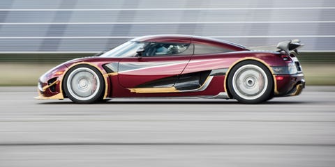 Koenigsegg Agera Rs Beats Bugatti S 0 249 Mph Record Watch Steven Wade Koenigsegg