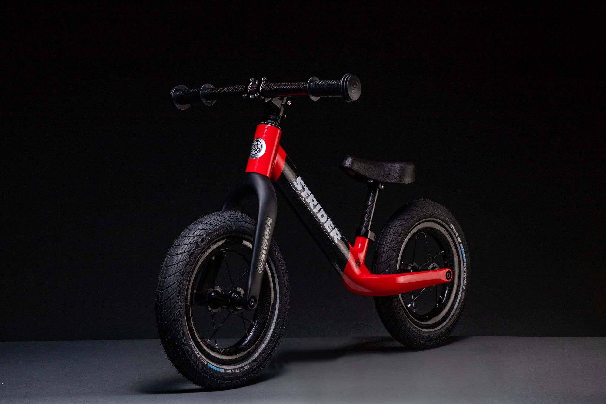 12 inch T800 Carbon Children Balance Bicycle Push Child Kid OEM Bike No-Pedal 