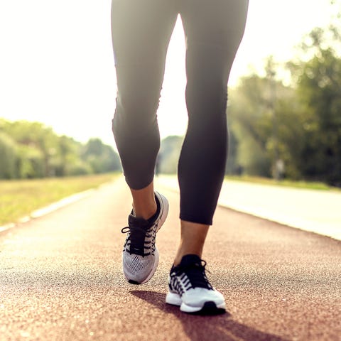 This Is How Many Calories You Burn From Walking - Calories Burned From  Walking