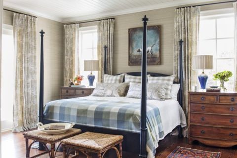 rustic bedroom ideas four poster bed