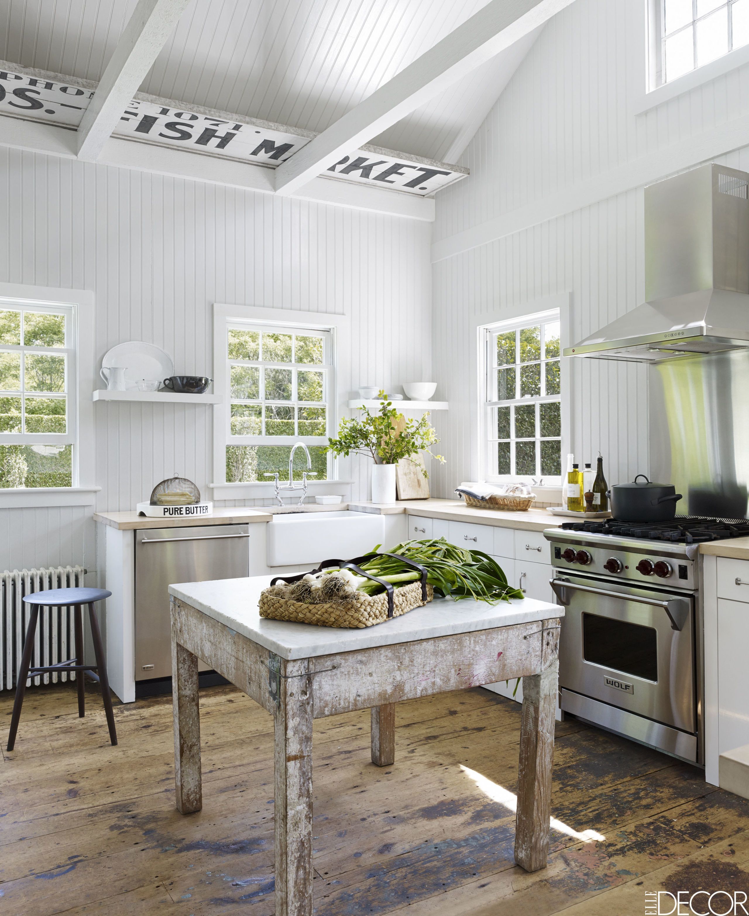 rustic french country kitchen