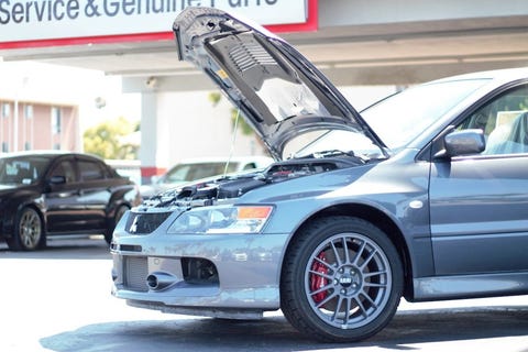 Brand New Mitsubishi Evolution Ix Dealer Sells New 06 Evo 9 Brand New Mitsubishi Evolution Ix Dealer Sells New 06 Evo 9