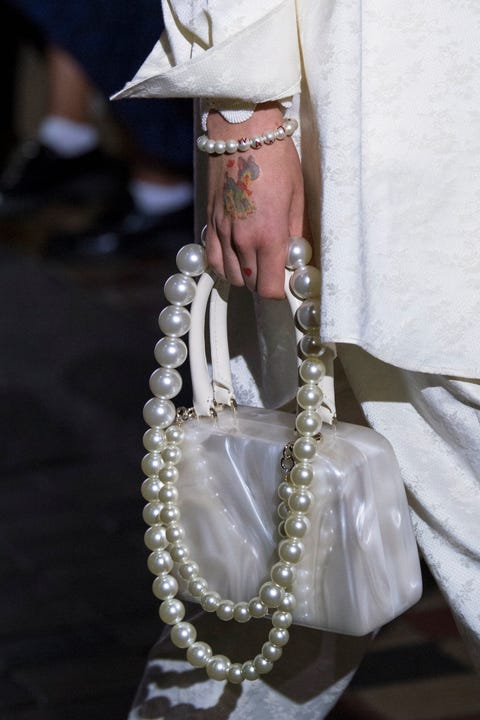 10 best bags from the SS22 catwalks – spring/summer bag trends