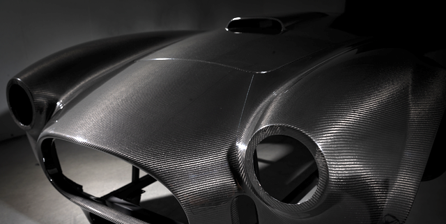Shelby Will Sell Cobra With an 88-Pound Carbon Body