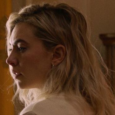 a close up of vanessa kirby in pieces of a woman, a good housekeeping pick for best sad movies on netflix