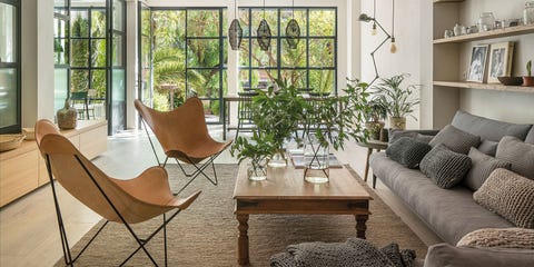 Casa reformada con jardín Casa reformada con jardín