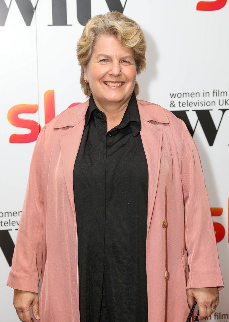 Sandi Toksvig Is Leaving The Great British Baking Show - Great British 