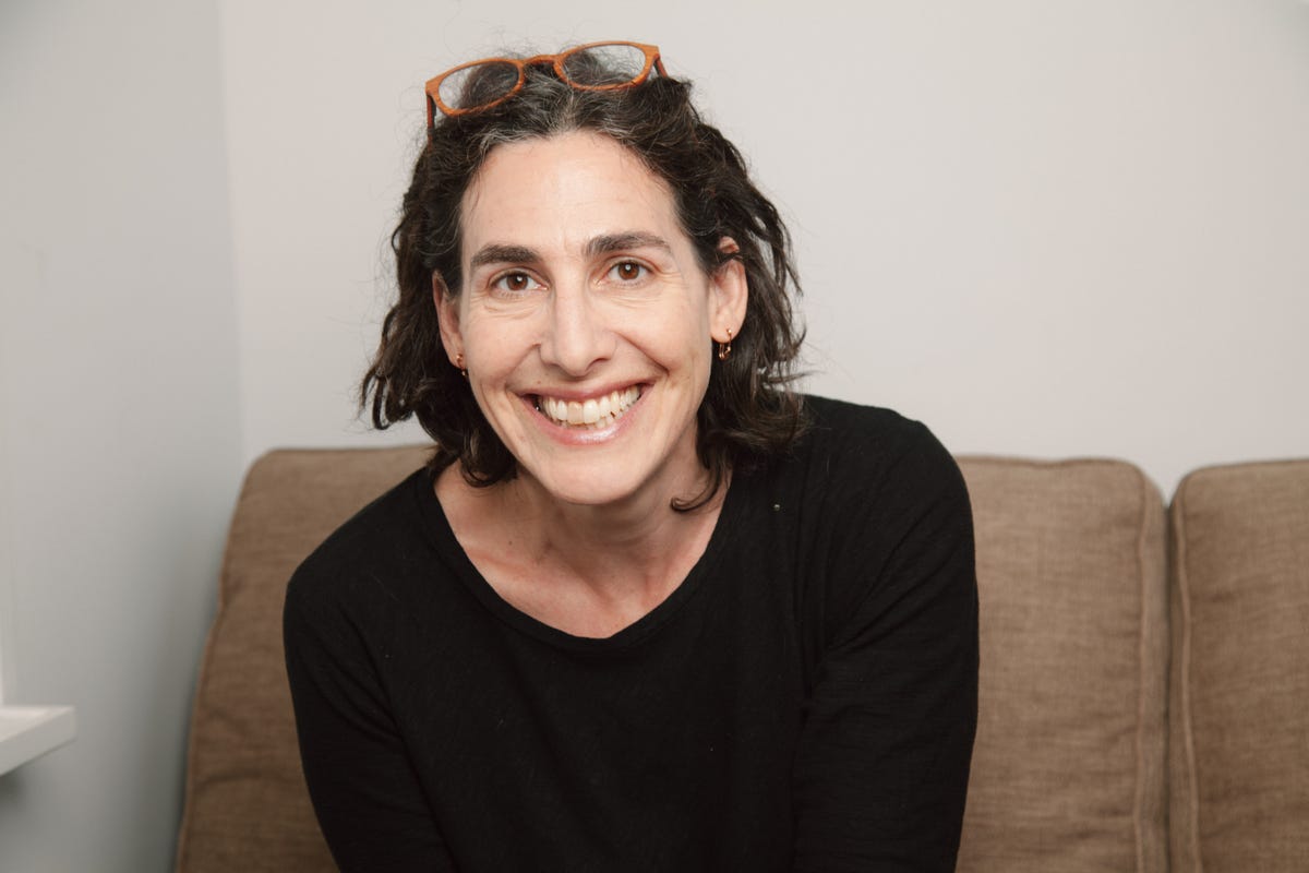 Sarah Koenig Sarah Koenig Explains Why Season 3 of Serial Will Be Different