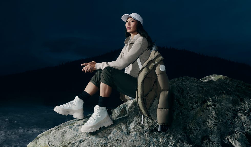 Moda Stivali Donna 2022: gli scarponi tecnici Canada Goose