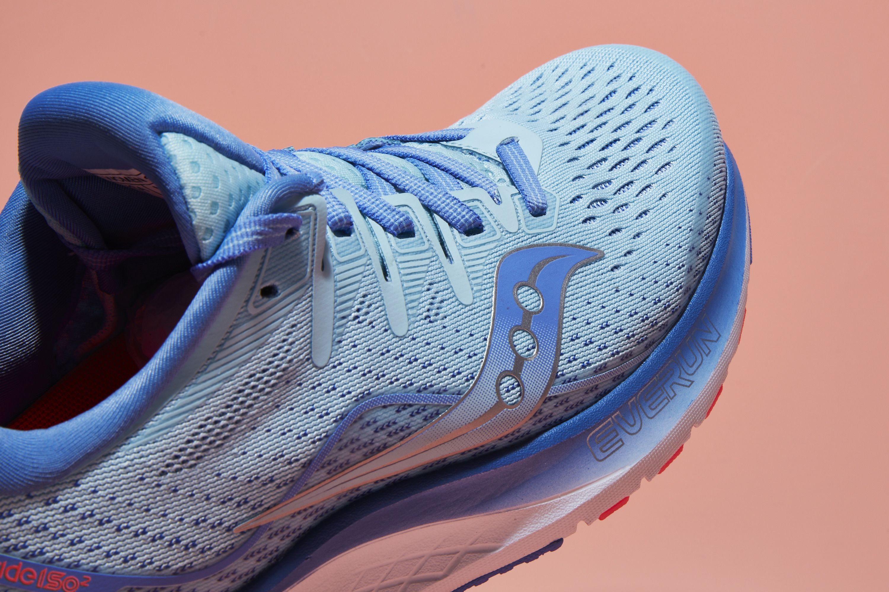 saucony ladies running shoes