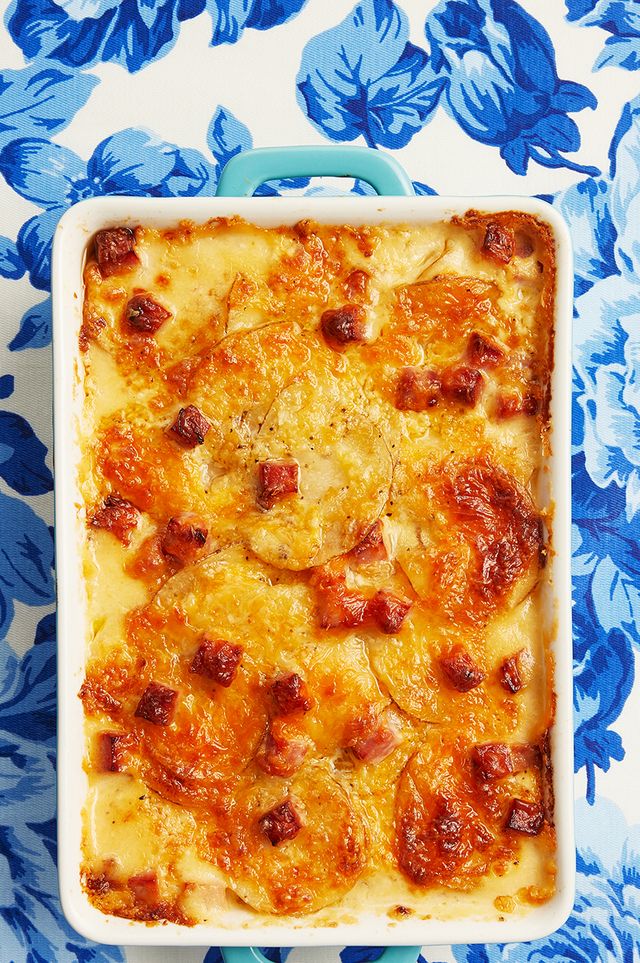 Featured image of post Scalloped Potatoes Ina Garten Press down to smooth the potatoes