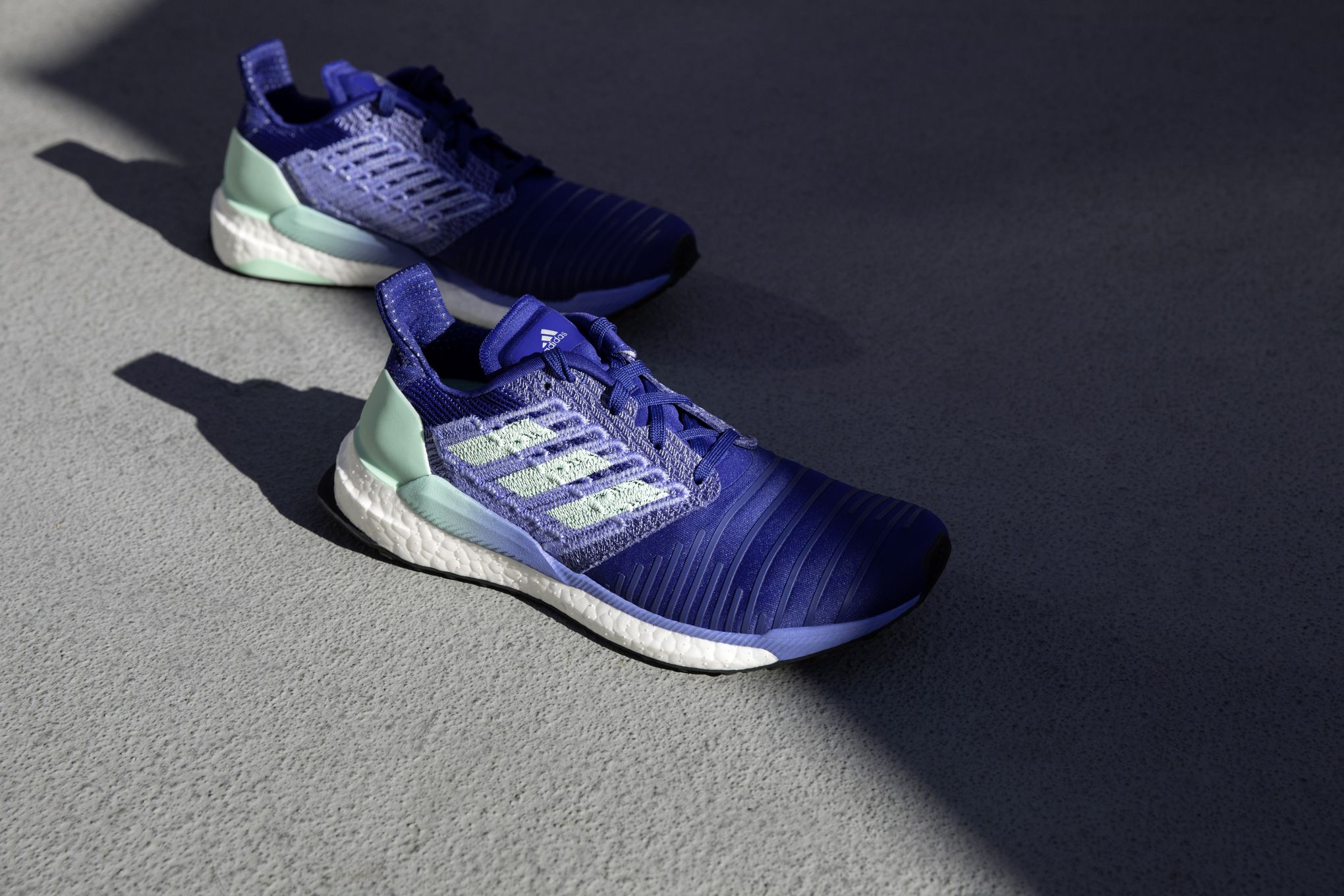 solar boost running shoes