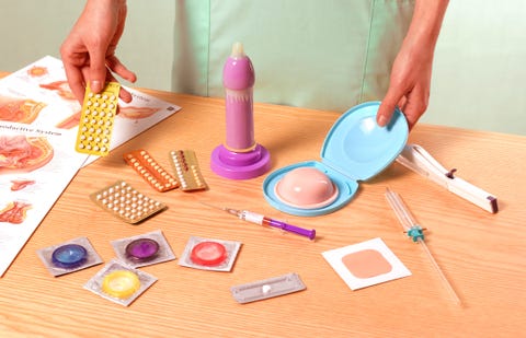 school nurse giving sex education