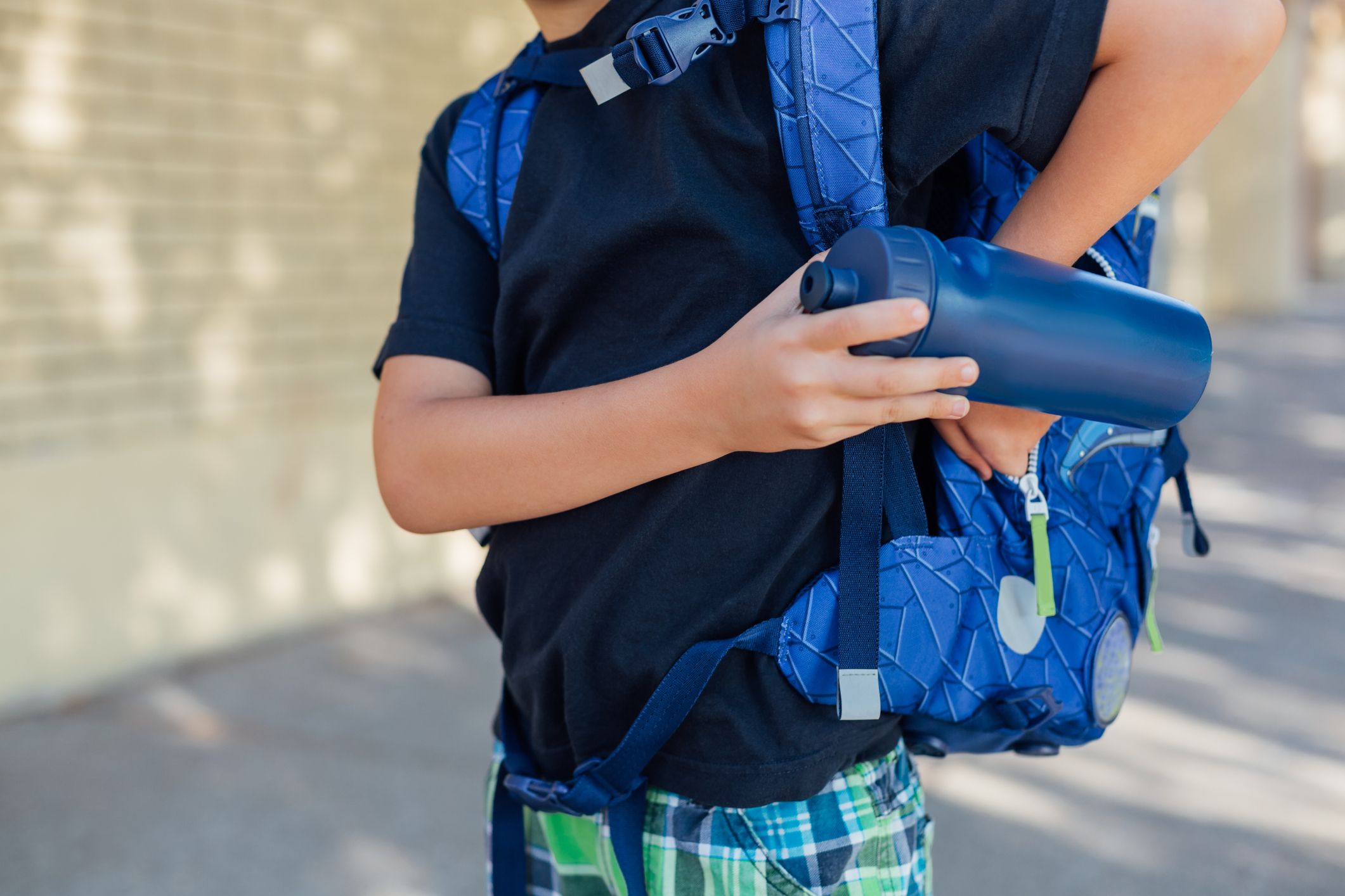 13 Best School Water Bottles Reusable Bottles For Kids - pastel blue water roblox