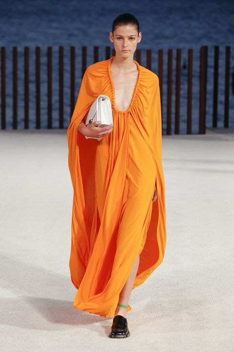 vestiti arancioni moda 2022