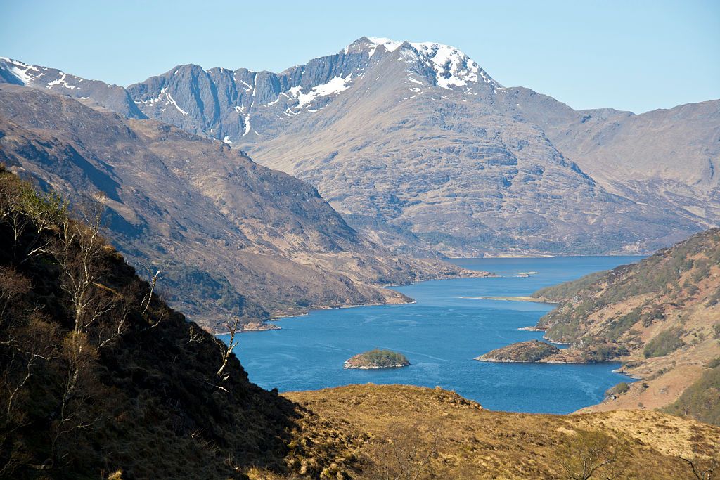 Two ultramarathon runners rescued in the northwest of Scotland