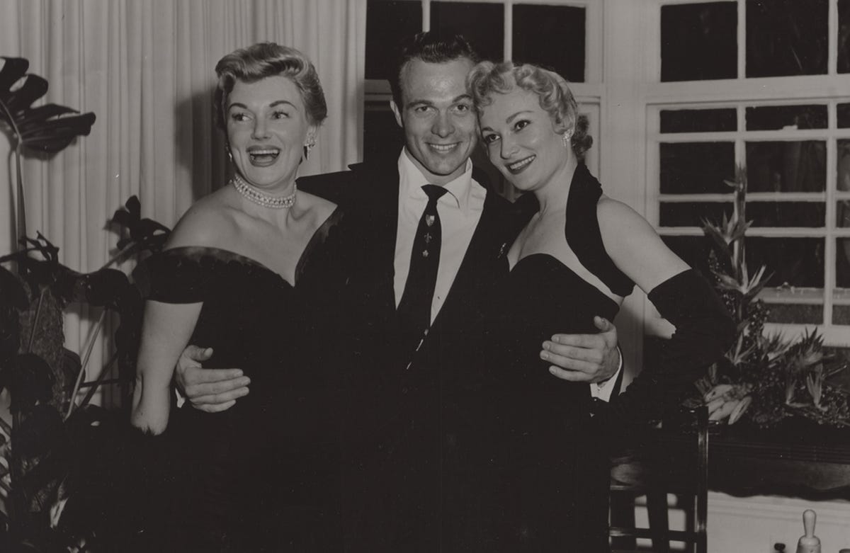 True Story of Hollywood's Gas Station Brothel Run By Scotty Bowers