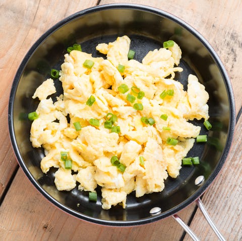 Scrambled egg served in a pan.