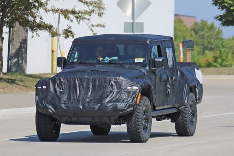 Jeep Wrangler Pickup News Photos Price Release Date What We Know About The New Jeep Truck Gladiator