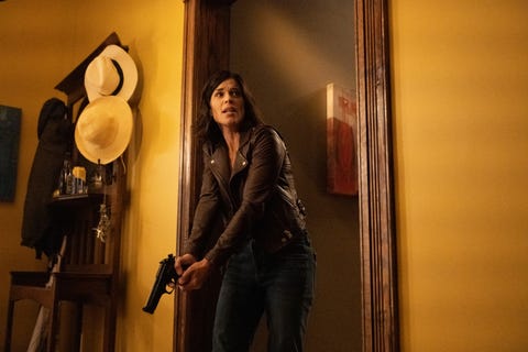 neve campbell “sidney prescott” stars in paramount pictures and spyglass media group's "scream" neve campbell “sidney prescott” stars in paramount pictures and spyglass media group's "scream"