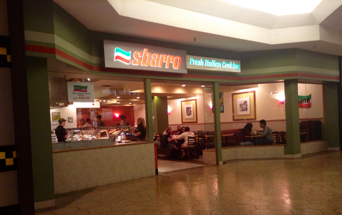 16 Mall Food Court Restaurants You Were Obsessed With in Middle School