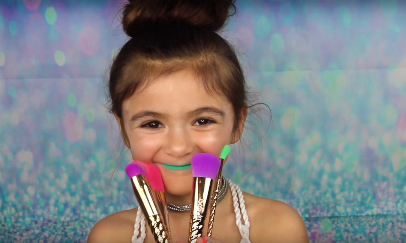 This 5 Year Olds Unicorn Makeup Tutorial Is Magically Adorable