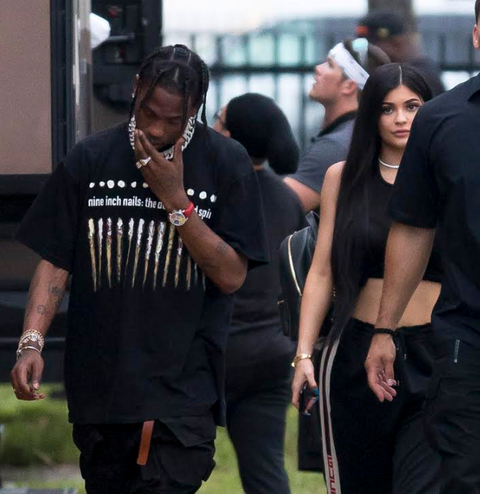 Kylie Jenner and Her ~Sexxxy~ Bare Midriff Are Hanging Out With Travis ...