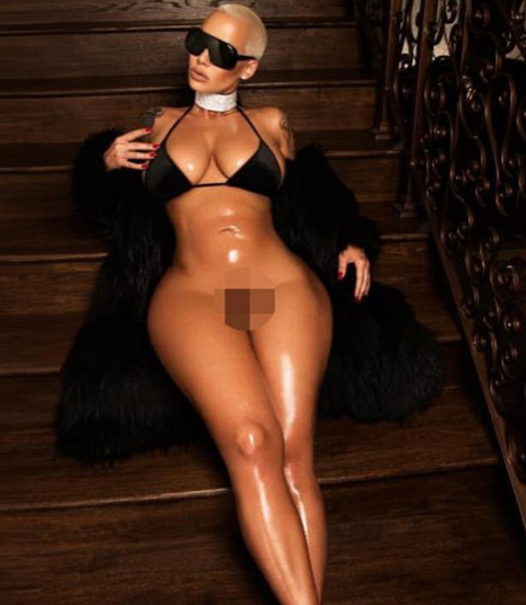 Amber Rose Just Made Instagram Explode With a Photo Sans Pants ‘and’ Underwear