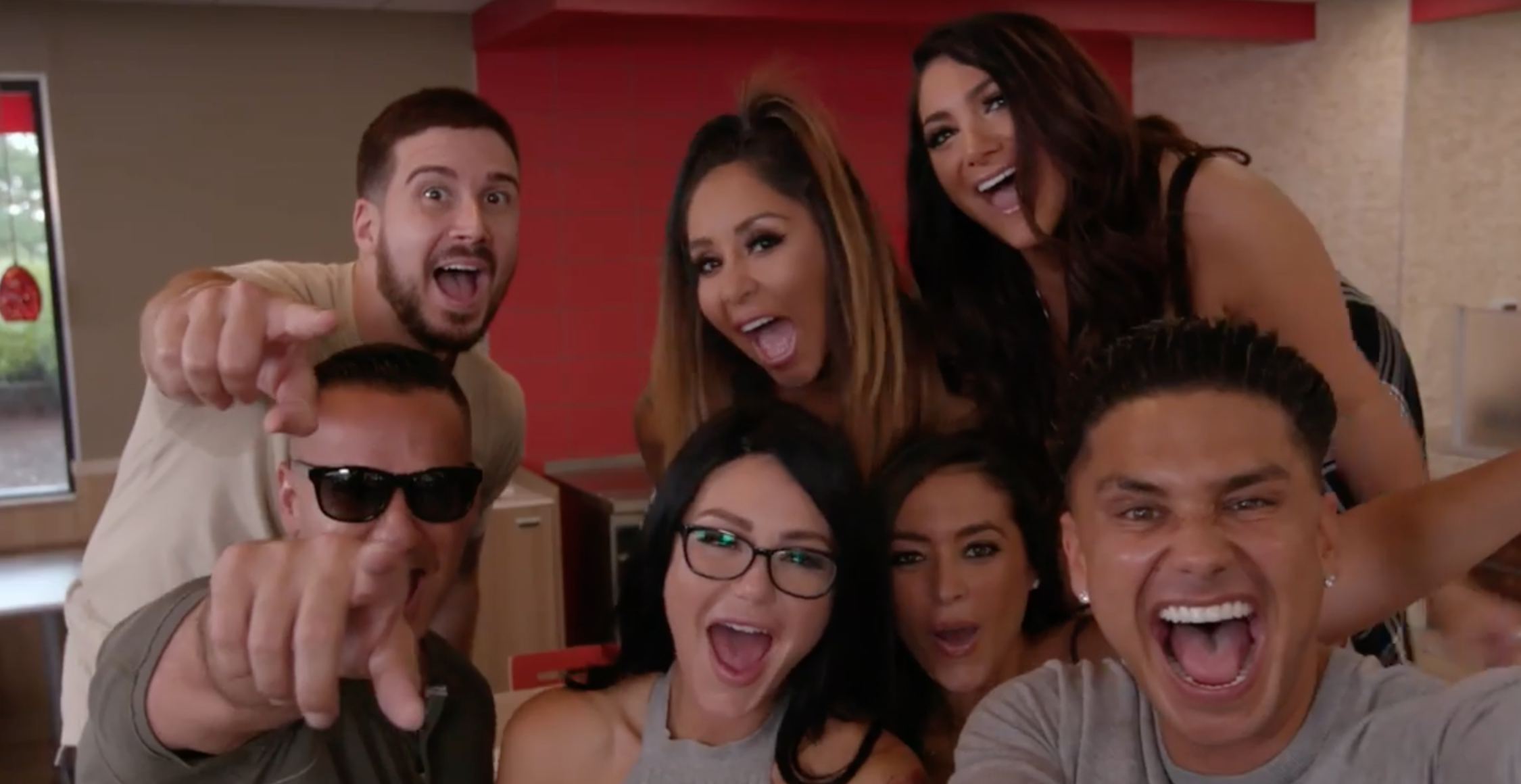 Which Jersey Shore Cast Member Are You? - Heywise