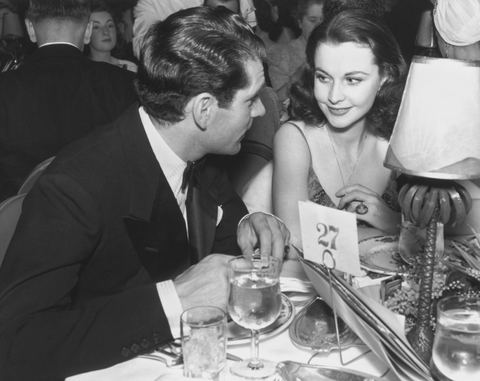 Leigh and Olivier at dinner 
