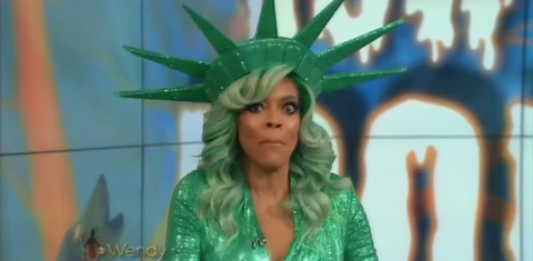 [UPDATED] Wendy Williams Just Passed Out on Live TV