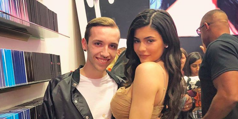 Kylie Jenner Gave Her Biggest Fan a Casual $2000 Present and I Want One Too