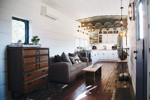 Car Dealerships In La Crosse Wi >> Converted Train Car Airbnbs You Can Stay in This Weekend Car Dealerships In La Crosse Wi >> Converted Train Car Airbnbs You Can Stay in This Weekend