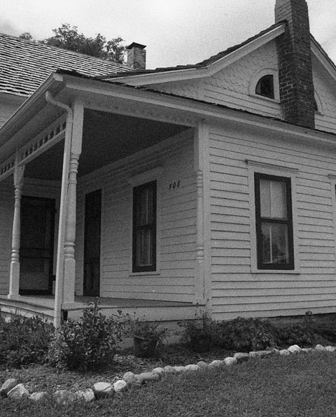 15 Creepy Haunted House Stories True Ghost Stories From - 