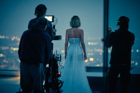 ELLE Exclusive: Your First Look Behind The Scenes With Jennifer ...