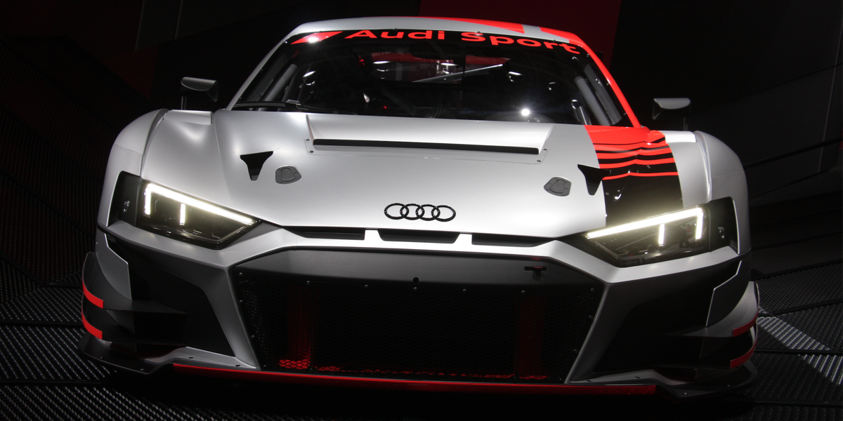 2019 Audi R8 LMS GT3 Race  Car Revealed