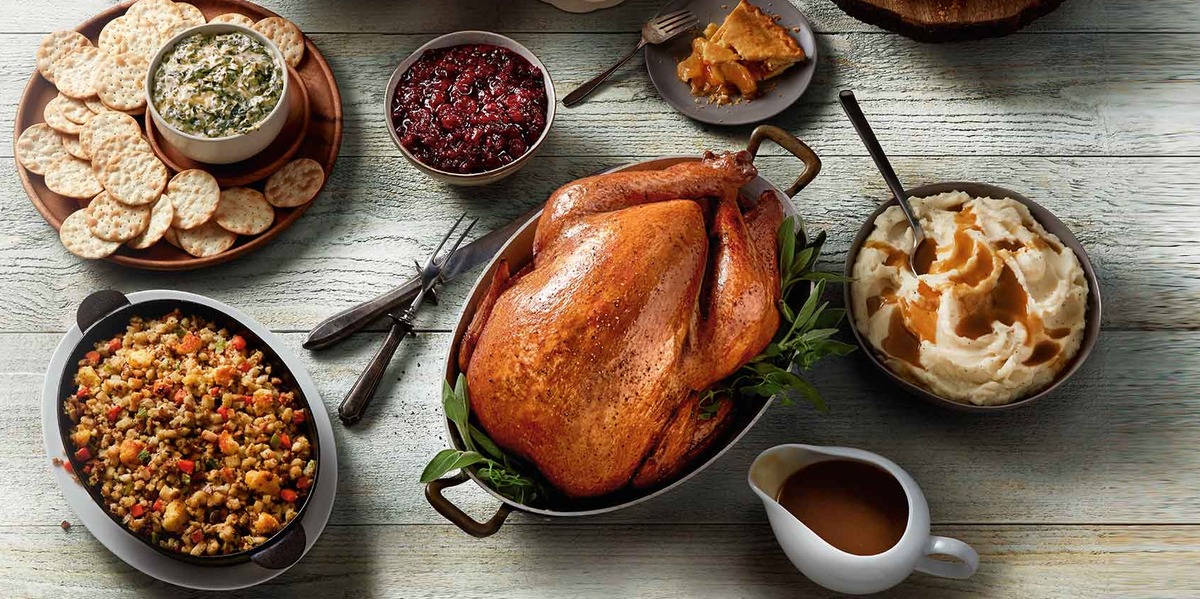 40+ Restaurants Open On Thanksgiving 2021 - Restaurant Thanksgiving Hours