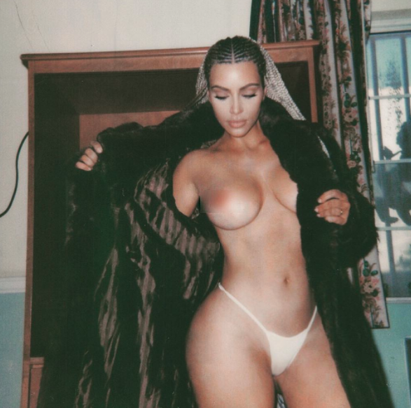 Kardashian Nude Leak