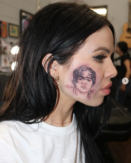 Girl two face tattoo 80+ Line