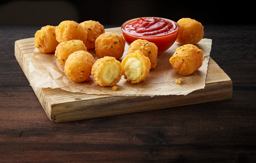 Mcdonald S U K Is Bringing Mozzarella Bites To Their Menus