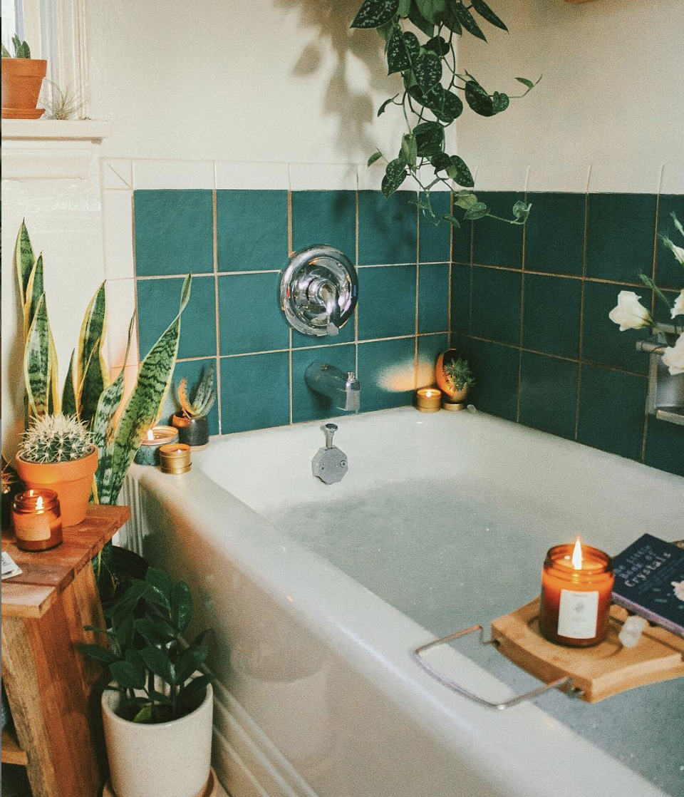 Peel And Stick Tiles Are The Easiest Fix For Ugly Rental Bathrooms