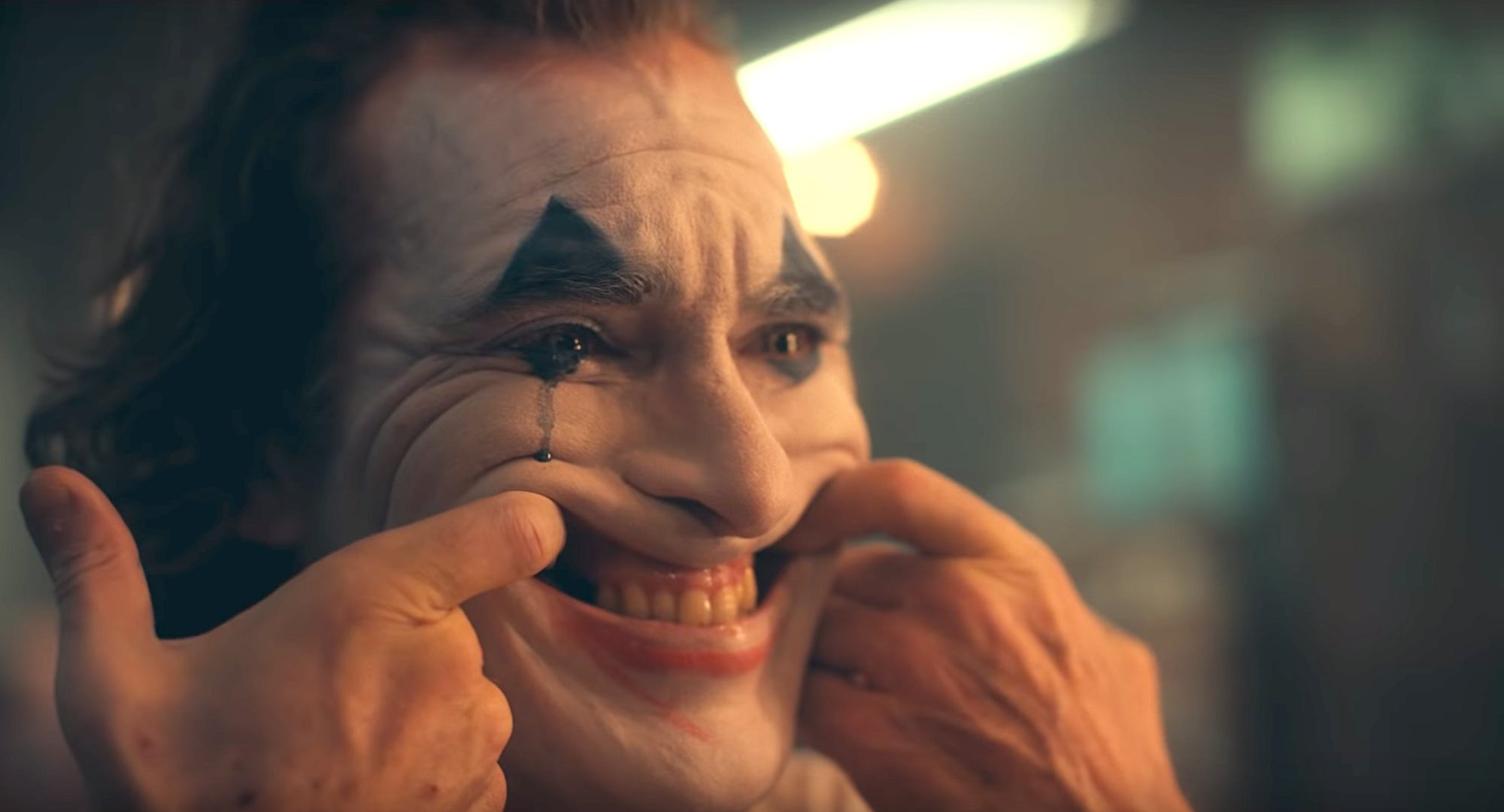 Joaquin Phoenix Joker Trailer See The First Look At Todd Phillips S Stand Alone Origin Story