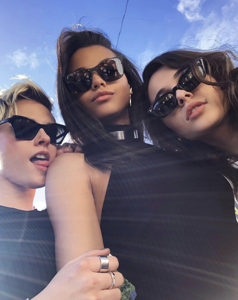 948px x 1194px - Kristen Stewart's Charlie's Angels Reboot Looks Suitably Awesome