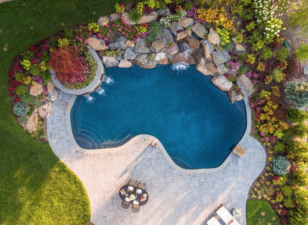 Swimming Pools In Small Backyards / The Best Swimming Pool Designs For Small Backyards Homely : It adds visual appeal and unmatched convenience, offering the perfect outlet for exercise and relaxation.