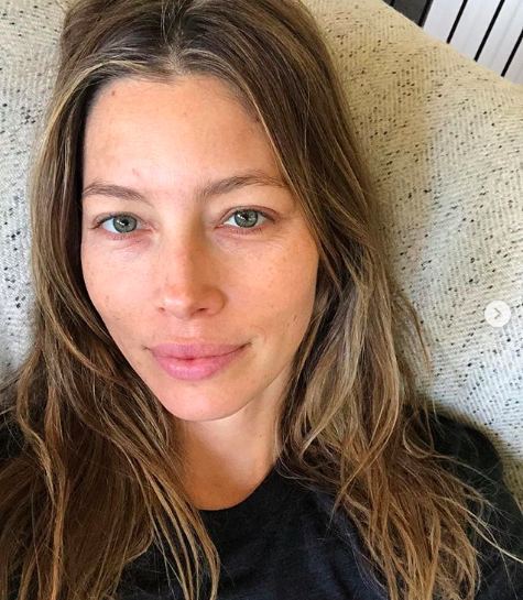 best female celebrity without makeup