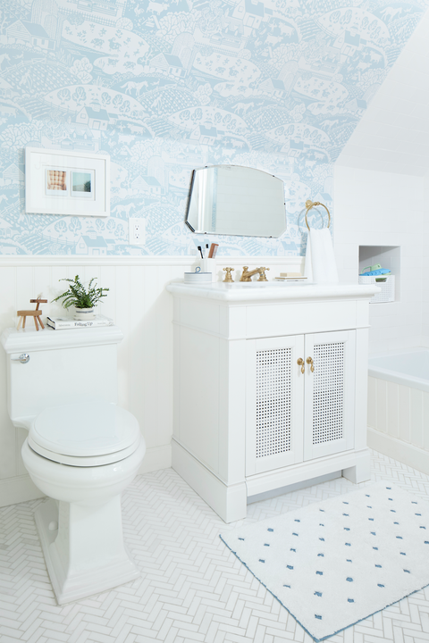 37 Best Bathroom Tile Ideas Beautiful, What Flooring Is Good For A Small Bathroom