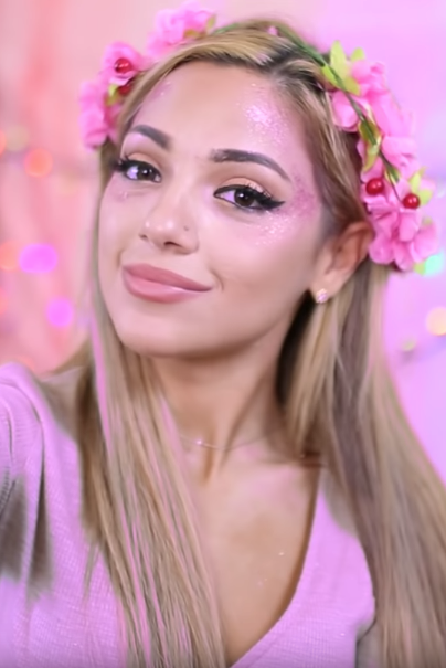 Snapchat Filter Halloween Makeup - Pink Flower Filter