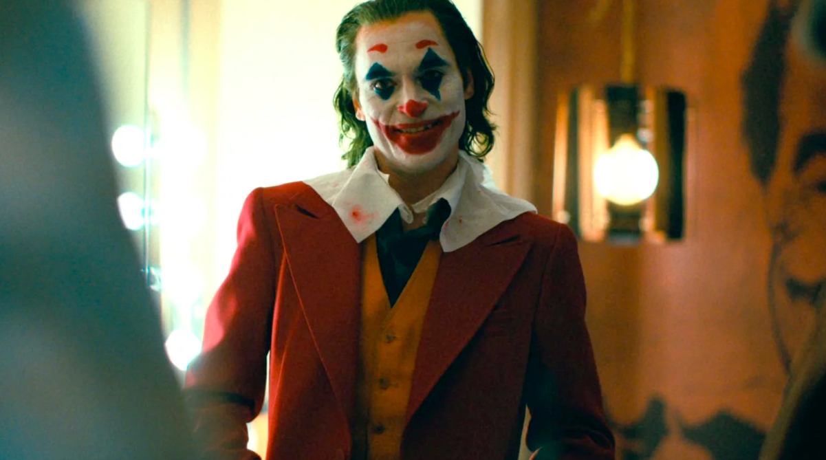 Joaquin Phoenix Joker Makeup How Joaquin Phoenix Transformed Into A Gotham City Psychopath